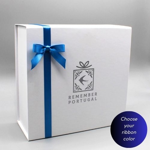 Découvrez notre collection de cadeaux Premium : coffrets cadeaux de luxe, Gift boxes ou Gift bags pour célébrer vos événements au Portugal.